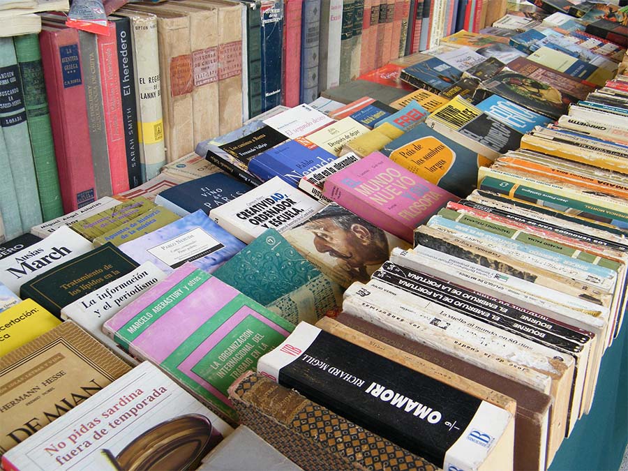 Feria de libro usado y antiguo en Guadalajara
