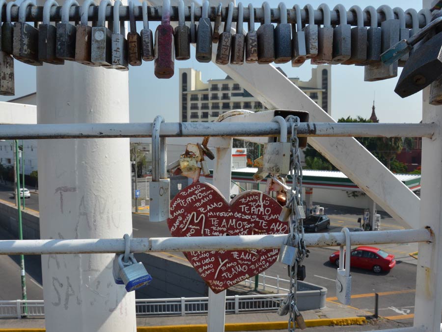 Puente del amor en León, Guanajuato