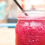 Jugo de kiwi dorado con fresa