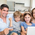 La importancia de enseñar salud financiera a los niños