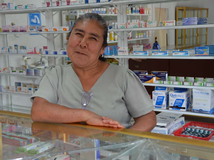 Eva y su farmacia Foto: Mariana Castillo