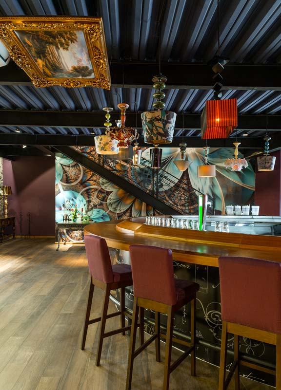 Barra para iniciar con una bebida Foto: Restaurante Trashumante