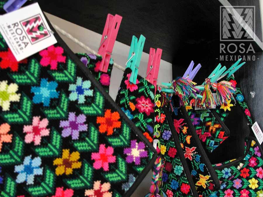 Tienda con productos artesanales 100% mexicanos.