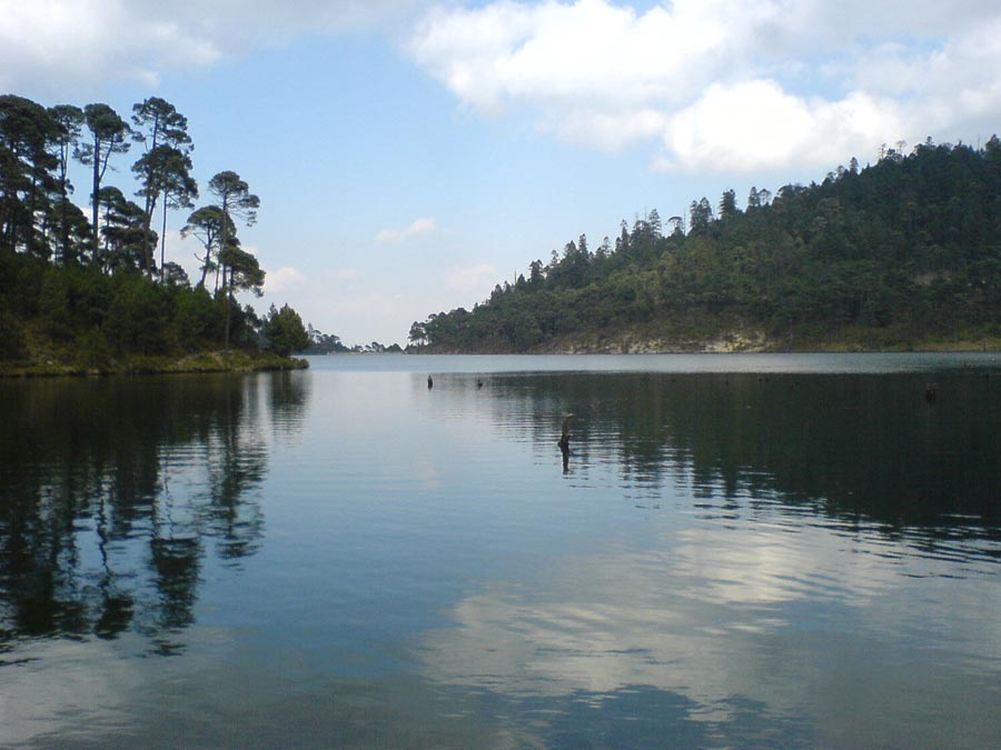 Lago Agua Blanca