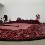 Anish Kapoor en el Museo Universitario de Arte Contemporáneo