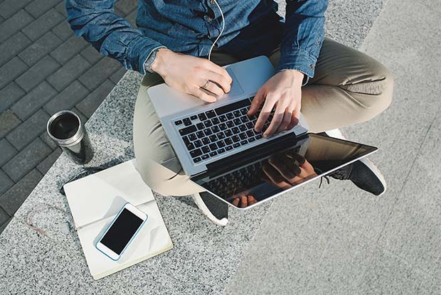 ¿Qué compran los millennials por Internet?