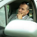 Pasar horas en el tráfico afecta tu memoria