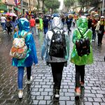 Lugares en la CDMX donde puedes comprar impermeables para lluvia