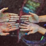 Mensajes de aliento: brigadas culturales llegan a los albergues de la CDMX