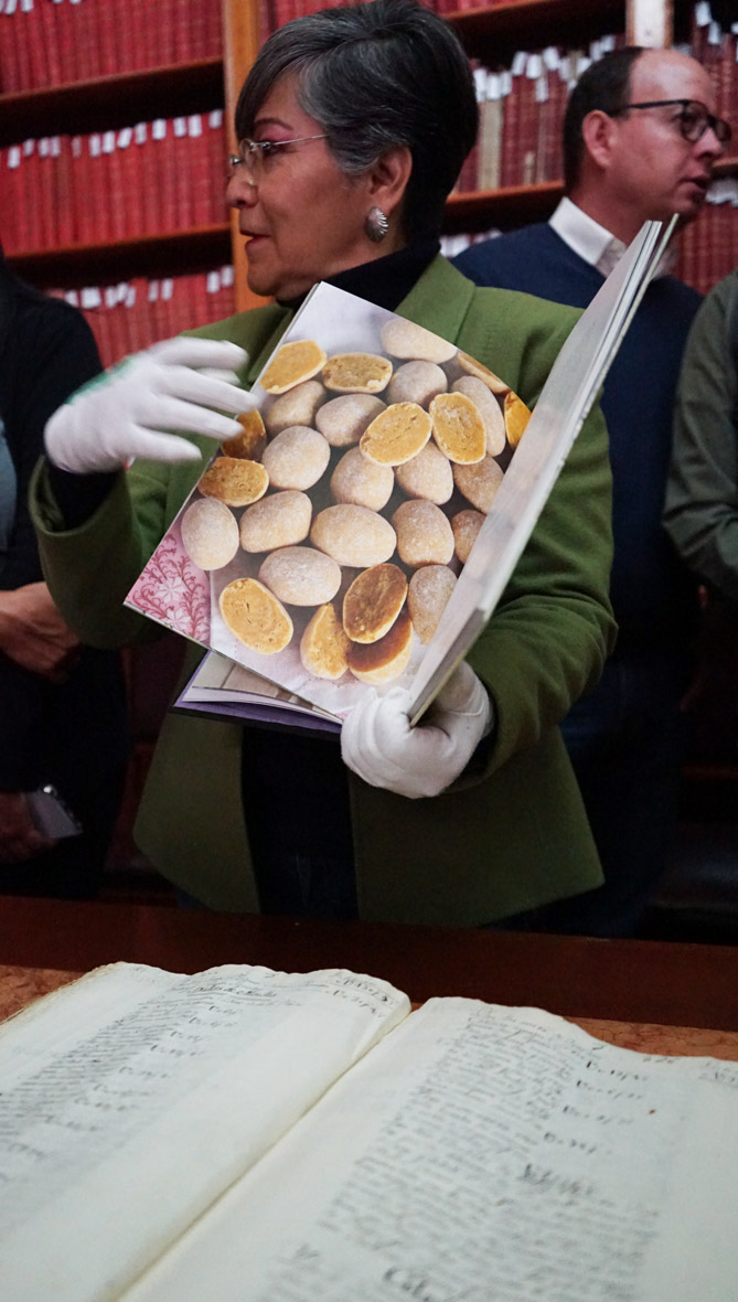 Huevos de faltriquera y otras curiosidades en los libros antiguos y la comida poblana Foto: Mariana Castillo