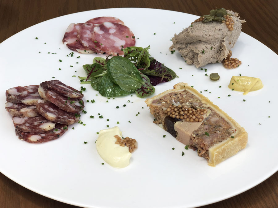 Este restaurante en Palmas ofrece pastas y charcutería artesanales en su carta