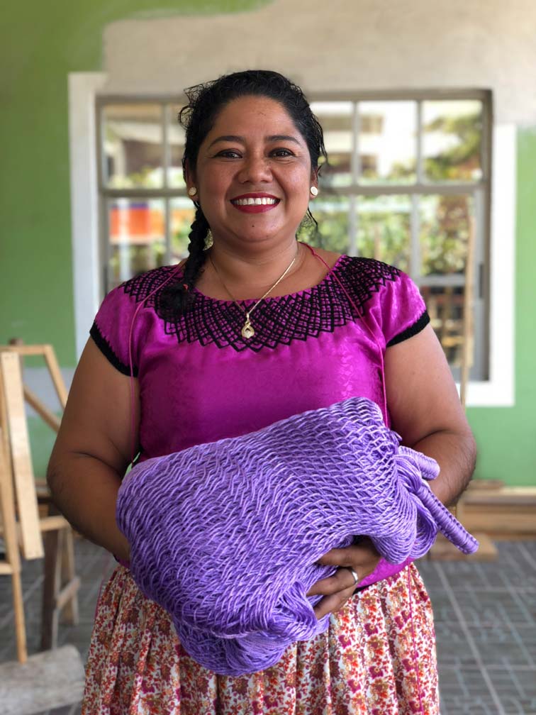 Alejandra Huerta, alumna del taller de hamacas del Istmo de Tehuantepec Foto: Mariana Castillo