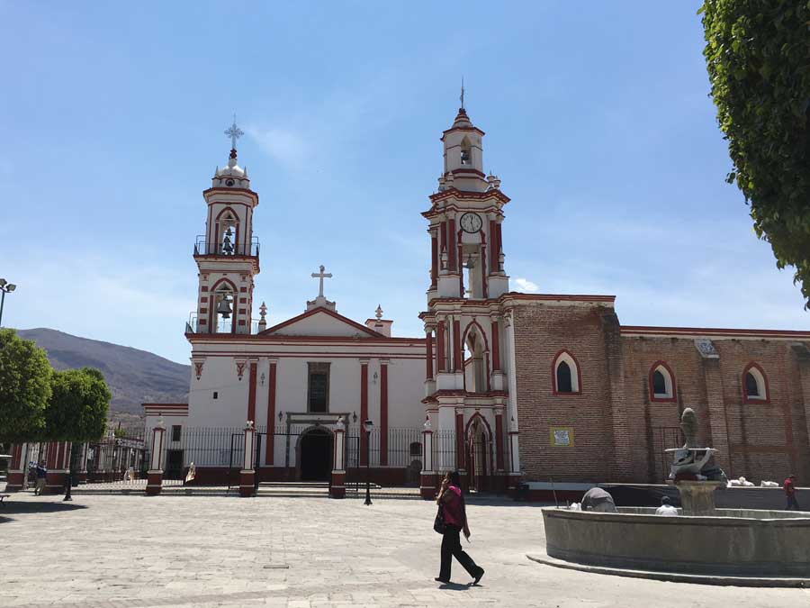 Templo del Señor de la Misericordia de Amula Foto: Mariana Castillo