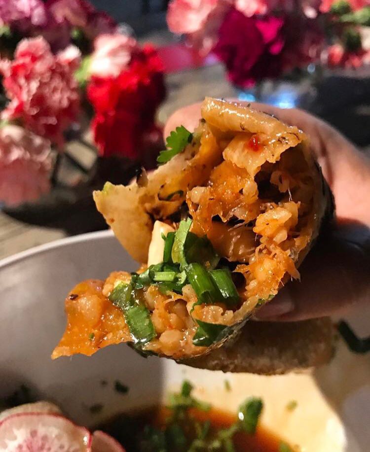 Burrito de kimchi con cacahuates, la botana que sugiere Adria como una de las botanas para el Mundial Rusia 2018
