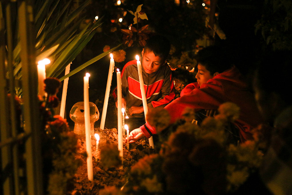 Fotografiar fiestas tradicionales: Día de Muertos Foto: Tony Petate Fotografiar fiestas tradicionales: Día de Muertos Foto: Tony Petate