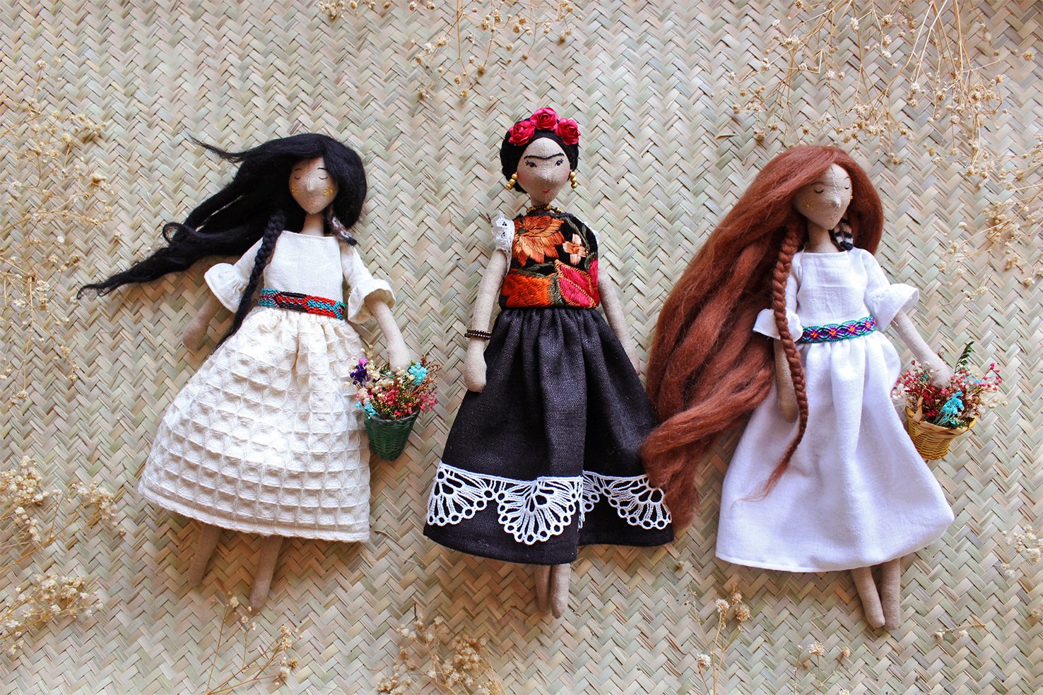 Filomeluna muñecas hechas con fibras naturales que duran toda la vida 1