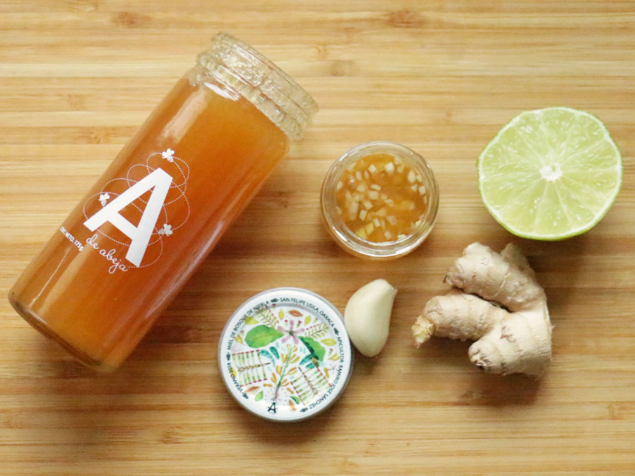 Consume miel en invierno: jengibre, miel y limón