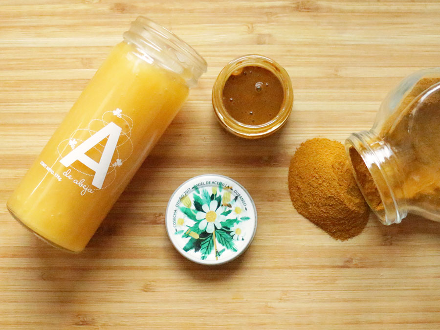 Consume miel en invierno: cúrcuma y miel