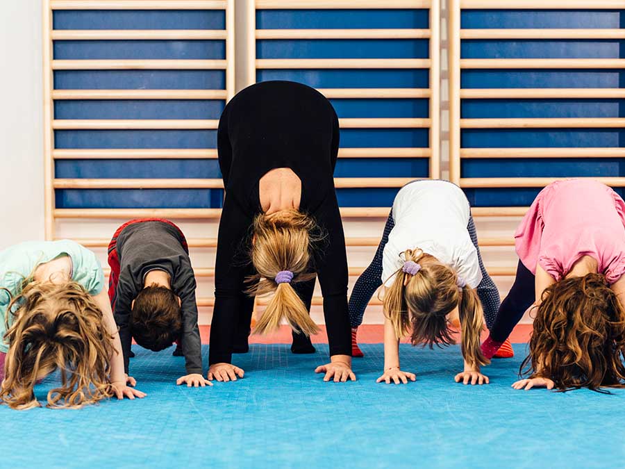Yoga para niños: una alternativa para el manejo de emociones