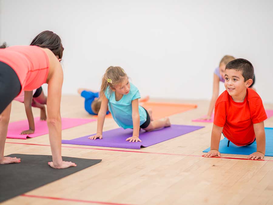 Yoga para niños: útil para niños con problemas de concentración y cognitivos