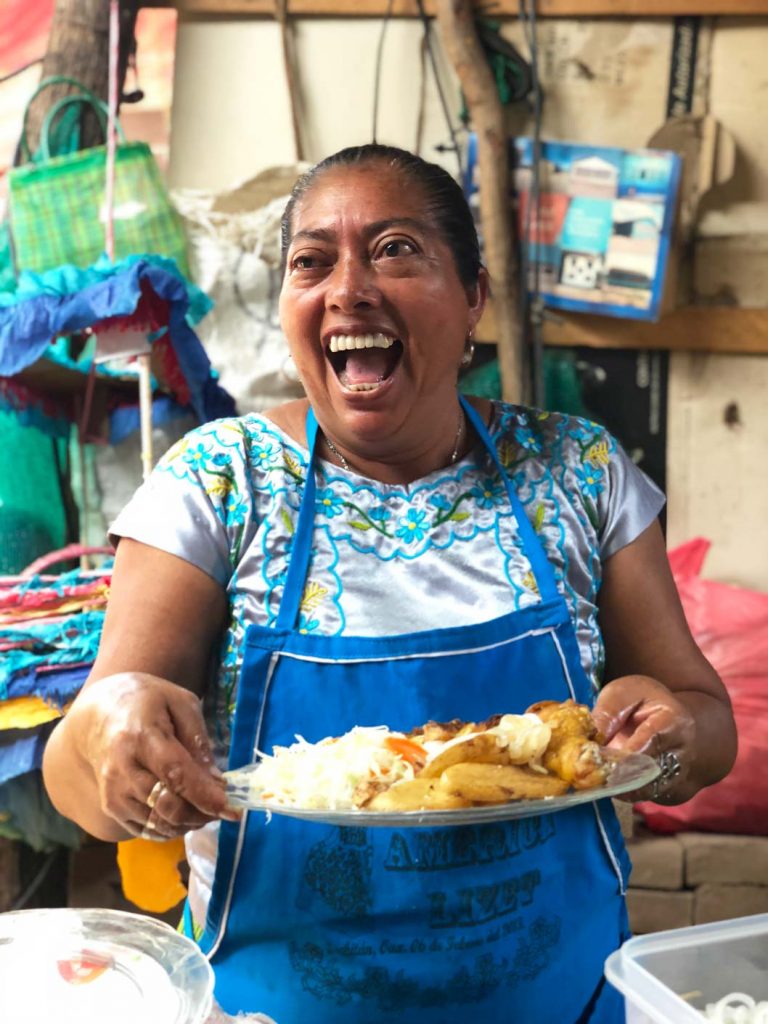 Pollo garnachero: 10 platillos de la comida istmeña que amarás Foto: Mariana Castillo Pollo garnachero: 10 platillos de la comida istmeña que amarás Foto: Mariana Castillo