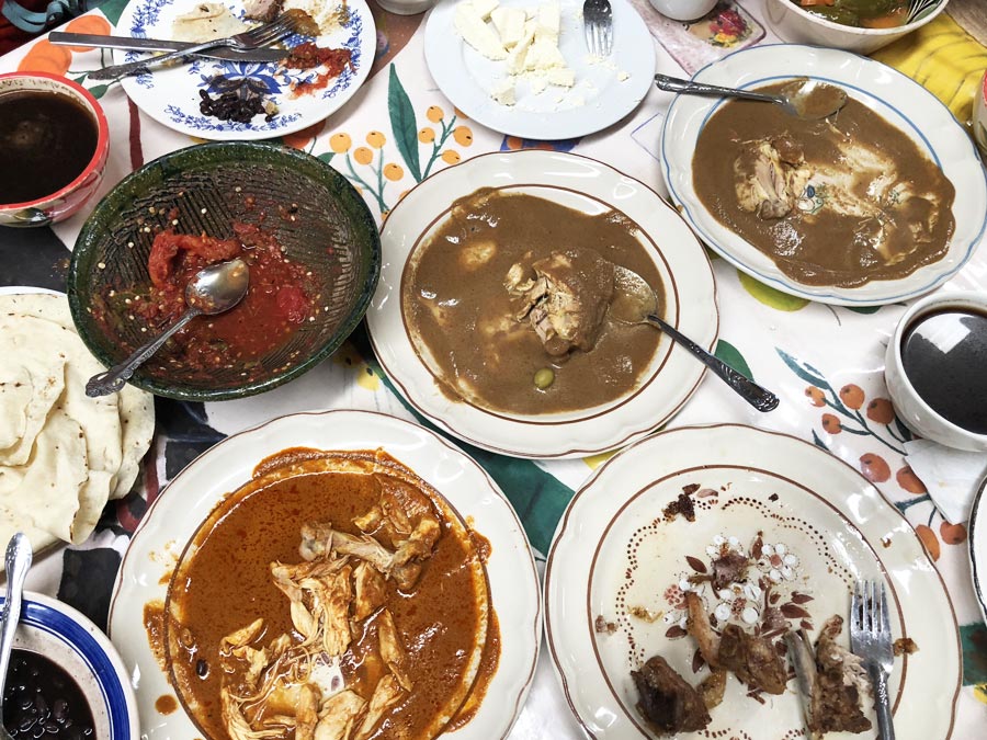 Lugares para comer rico en la Guelaguetza 2019: La cocina de Frida Foto: Mariana Castillo
