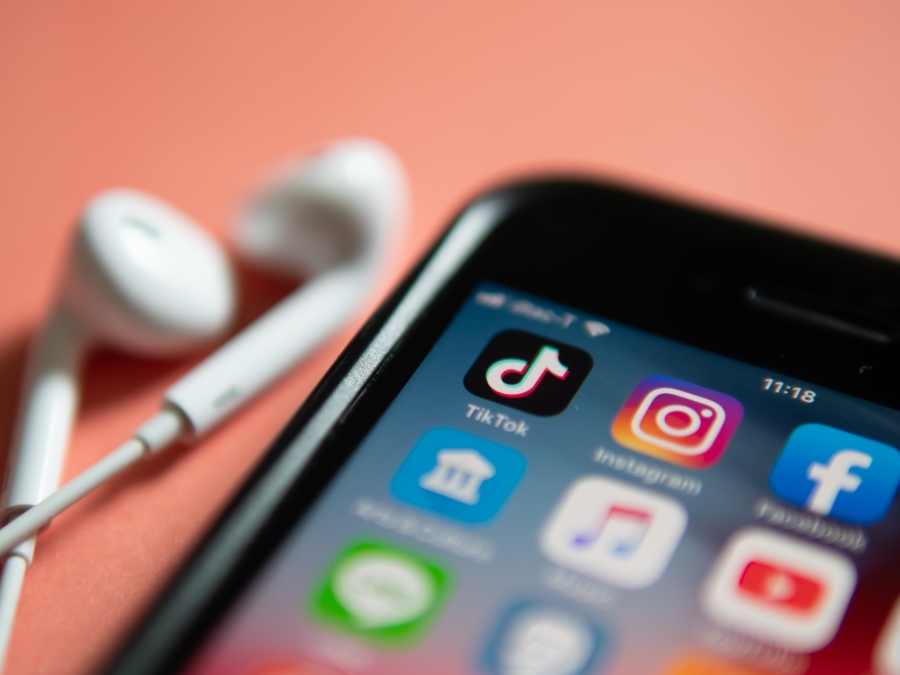 Conoce las diferencias entre TikTok y Reels: escucha el podcast de ADN