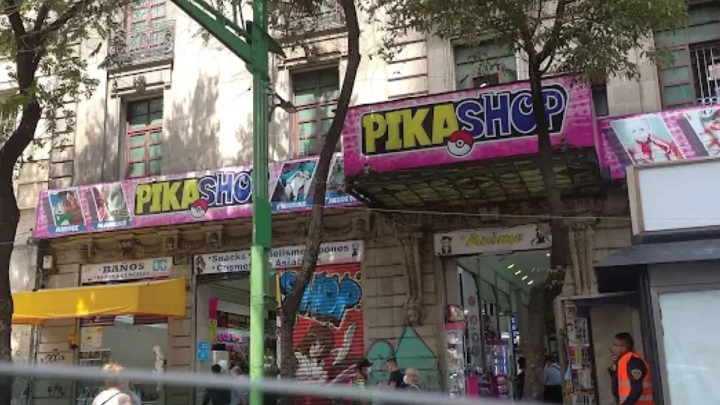 Guia-Definitiva-de-Restaurantes-Bares-y-Plazas-tiendas-tematicas-Anime-otaku-comics-dragonball-naruto-ramen-pikashop seccion amarilla blog sisoy
