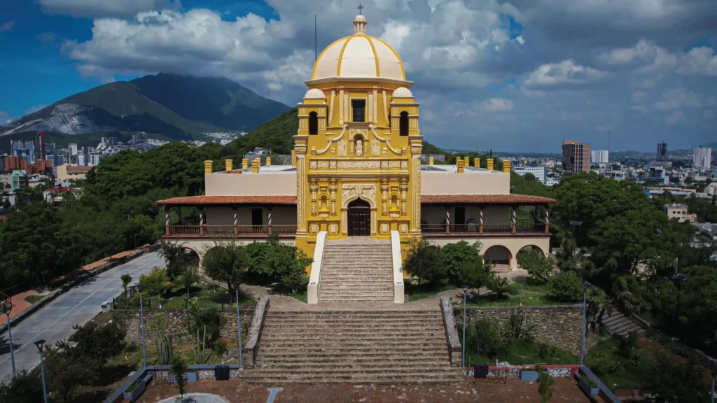 donde ir arte cultura lugares turismo-Museo-de-Arte-Contemporáneo--Nuevo-León-seccion-amarilla-museos-para-visitar-conocer-2026-monterrey-guía-reseñas-