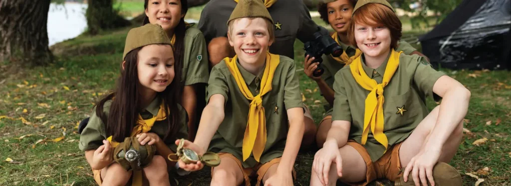campamento boyscouts para niños y niñas curso de verano seccion amarilla
