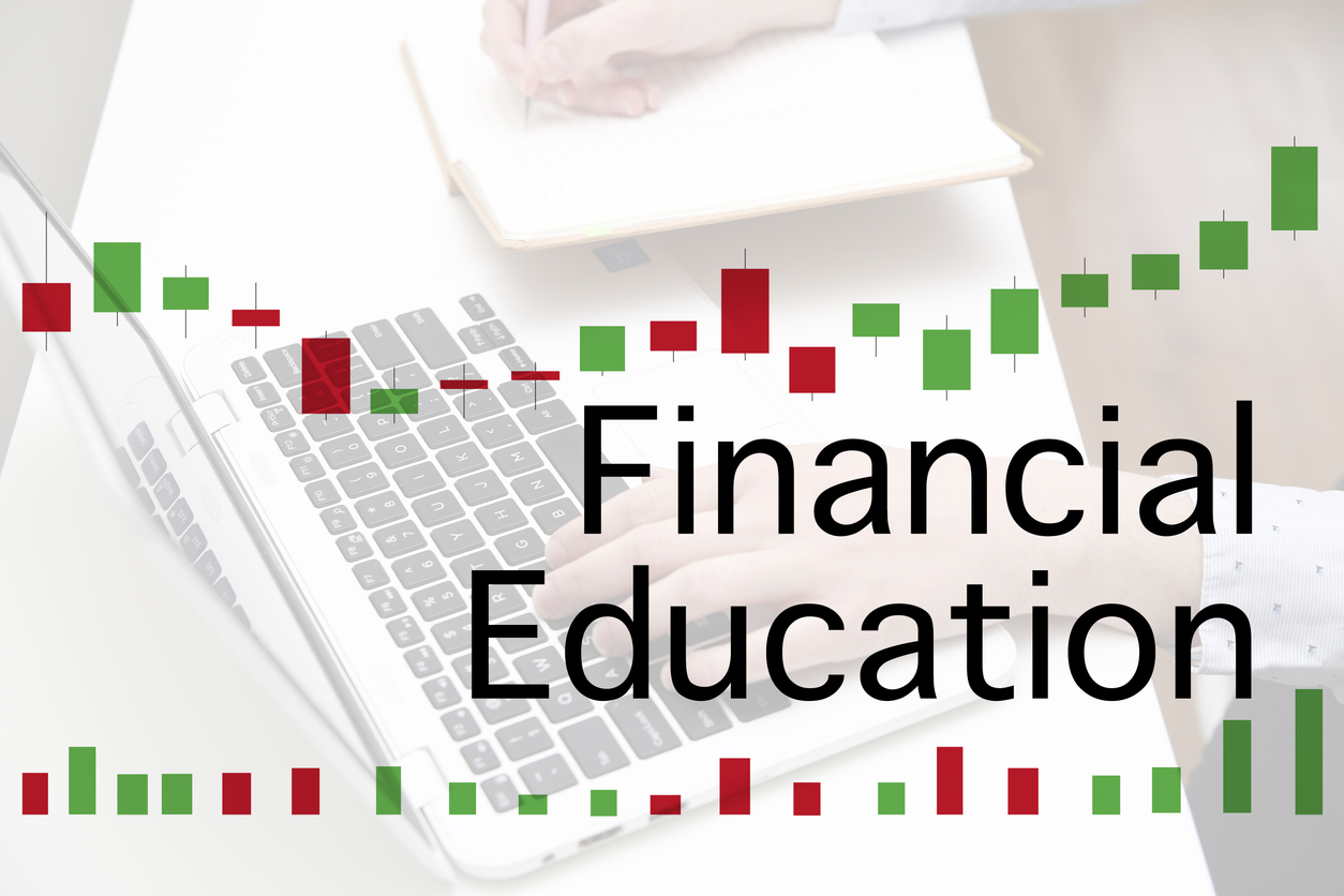 Educación financiera básica: ordena tu negocio hoy