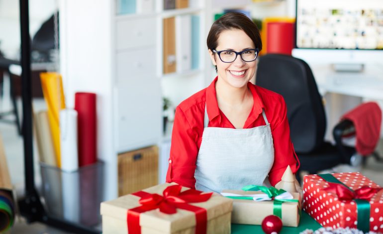 Emprender en Navidad: ideas de negocios rentables para la temporada