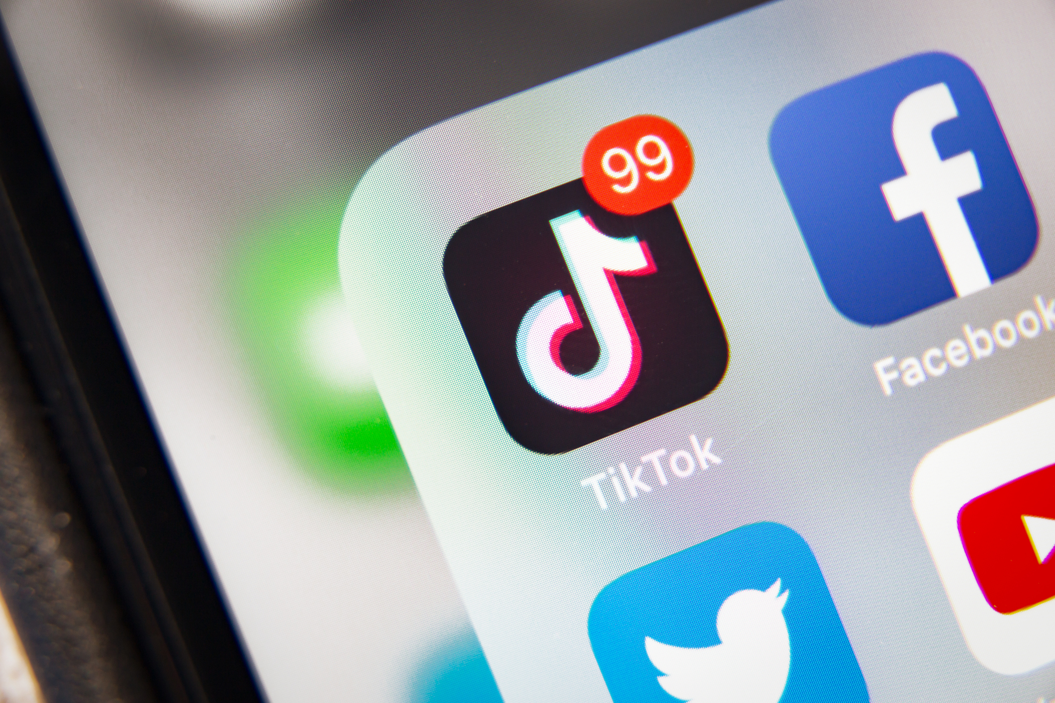 TikTok Shops y compra en un clic: Sección Amarilla te guía para vender más esta Navidad