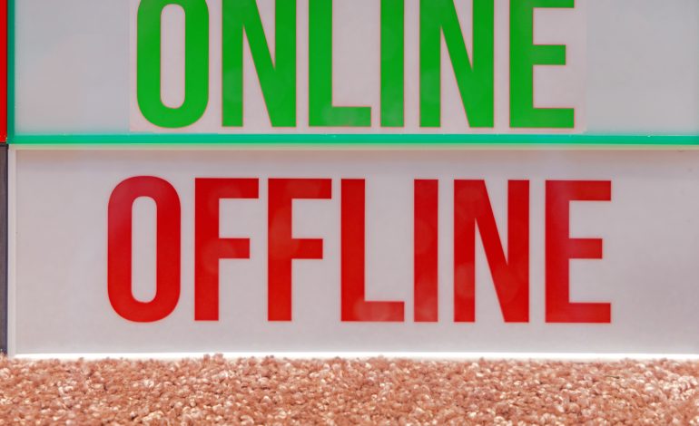 ¿Qué es la fusión creativa entre publicidad offline y online y cómo beneficia a las Pymes?