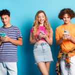 La Generación Z conquistada por la IA generativa y el social commerce.