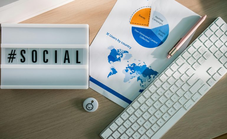¿Cómo el contenido generado por usuarios (UGC) fortalece la confianza en la marca?